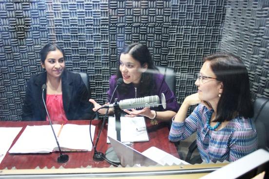 Radio interview with the UA team. From left to right, Yulia Peralta, America Lutz, and Adriana Zuniga